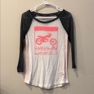 Aeropostale Pretty Little Liars Shirt